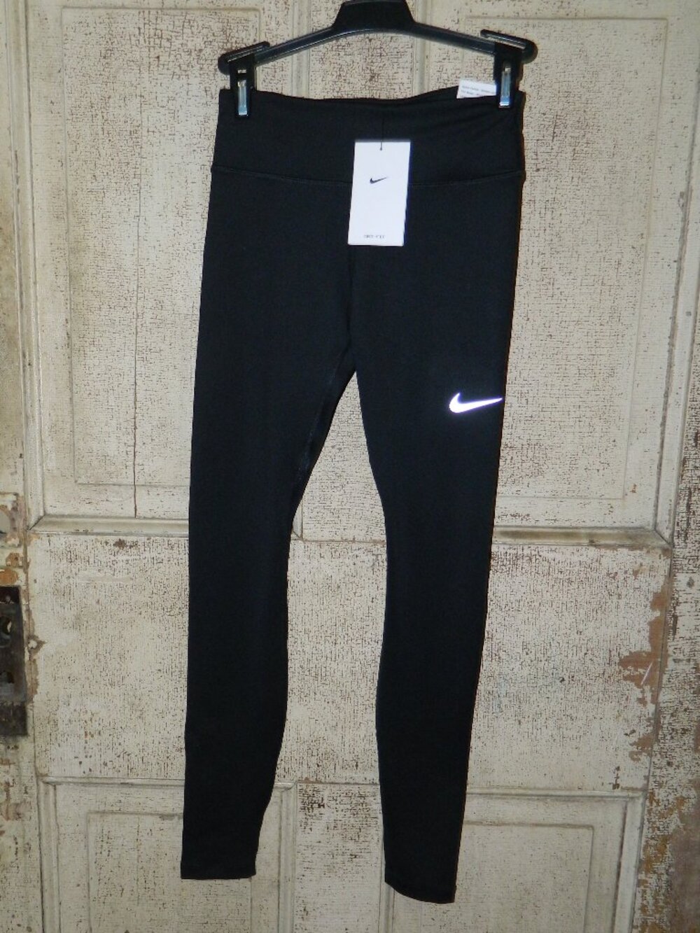 Nike Fast Women's Tight Fit Running Leggings black Sz XS AT3103-010 (M-27)